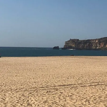 Lua Do Mar - T2 - Piscina - Fte Ao Mar- Central Nazare Exterior photo